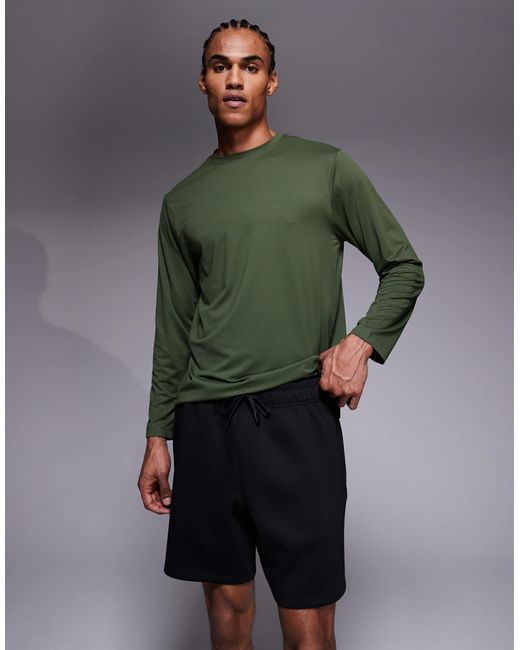 4505 Green Performance Sweat Shorts With Zip Pockets for men