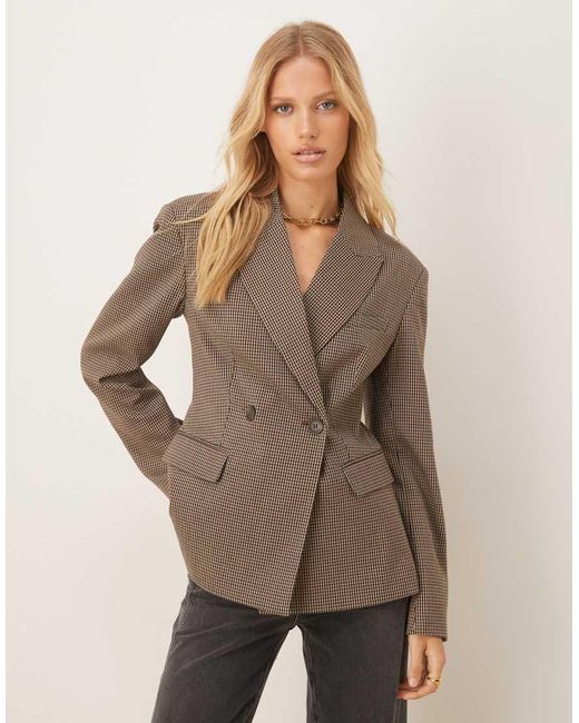 Gina Tricot Brown Shaped Blazer With Padded Shoulders