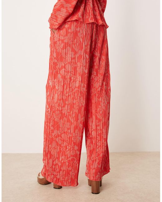 Y.A.S Red – plissierte hose