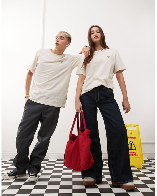 Dickies Black Mapleton T-Shirt With Small Left Chest Logo