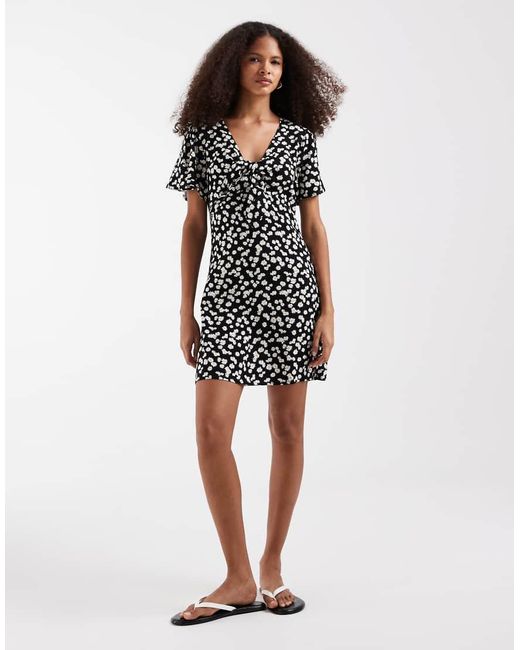 Vero Moda Black Easy Joy Short Sleeve Bow Front Mini Dress