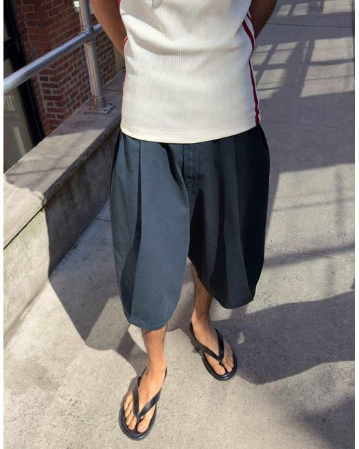 Bershka Blue Pleated Wide-Leg Bermuda Shorts for men