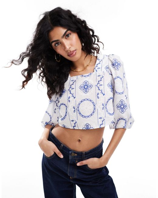 ONLY White Cropped Embroidered Woven Top With Tie Back