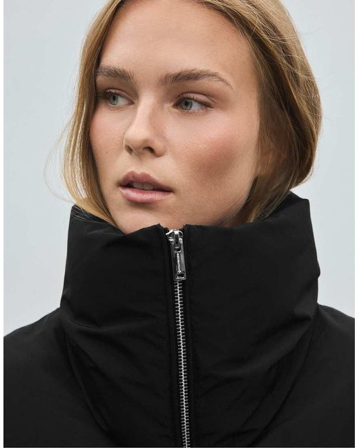 Stradivarius Black High Neck Cropped Down Jacket