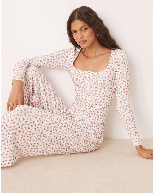 Top d'ensemble en maille pointelle à petites fleurs et manches longues ASOS en coloris Natural