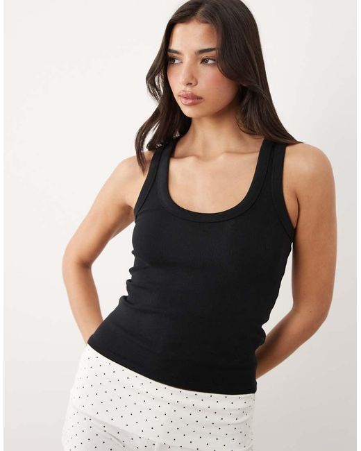 Gina Tricot Black Super Stretch Scoop Neck Tank Top