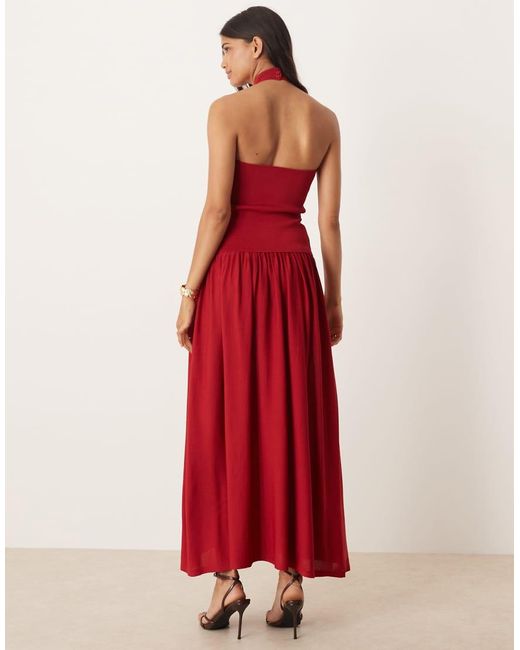 Mango Maxi-Jurk Met Verlaagde Taille En Halternek in het Red