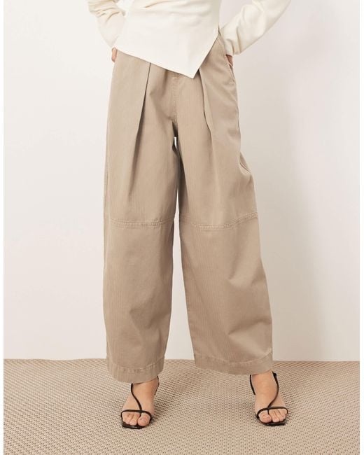 ARRANGE Natural Remi Casual Twill Barrel Trouser