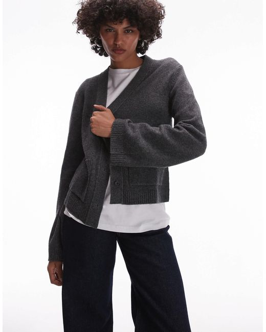 Gilet en laine texturée avec col en v et poches sur le devant - foncé ARKET en coloris White