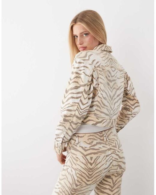 GOOD AMERICAN Brown Essential Crop Denim Jacket Co-Ord