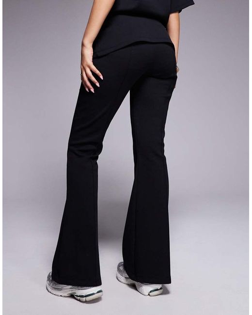 ASOS Skinny Flare Broek Met Interlock-Naden in het Blue