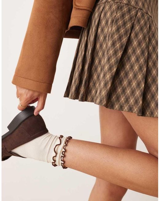 Miss Selfridge Natural Jersey Check Pleated Skort
