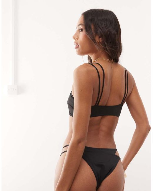 Top Bikini A Strati di Weekday in Brown