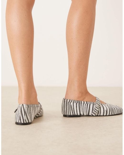 Glamorous Natural – flache ballerinas mit zebraprint und riemchen mit schnalle