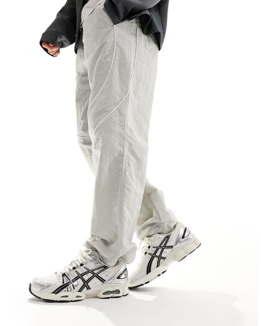 Gel-nimbus 9 - sneakers crema e nere di Asics in White da Uomo
