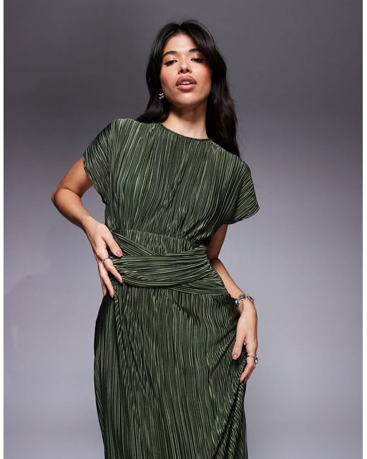 Robe plissée longue et sans manches avec détail torsadé à l'avant - kaki ASOS en coloris Gray