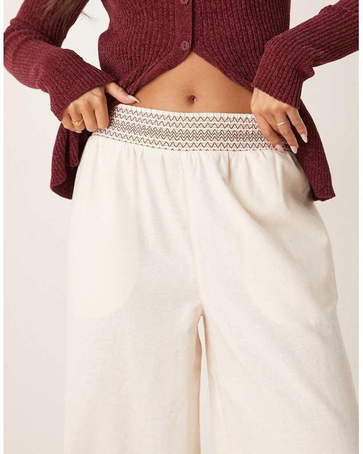 ASOS Broek Van Linnenmix Met Elastische Gesmokte Taille En Wijde Pijpen in het Natural