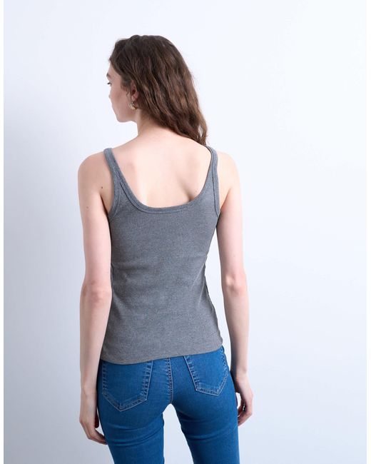 Débardeur côtelé ajusté à bretelles et encolure dégagée - foncé chiné TOPSHOP en coloris Blue