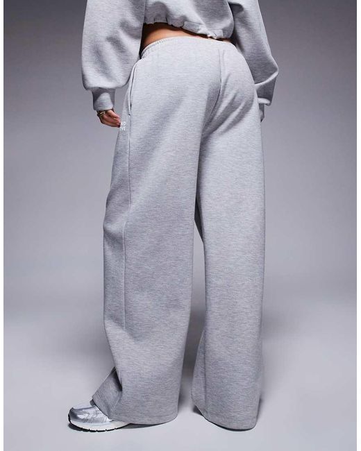 Joggers Jaspeado De Pernera Ancha Con Detalle De Rayas De Tejido Efecto Neopreno De Weekend Collective (Parte De Un Conjunto) ASOS de color Gray