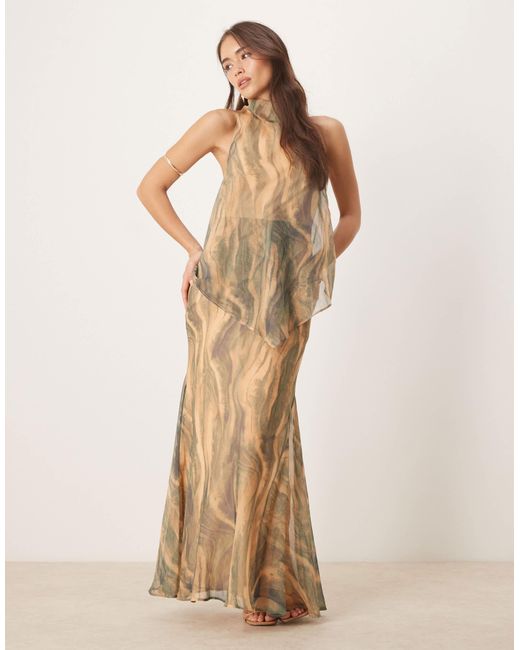 Robe longue double épaisseur à fleurs à encolure montante en mousseline marbrée ASOS en coloris Natural