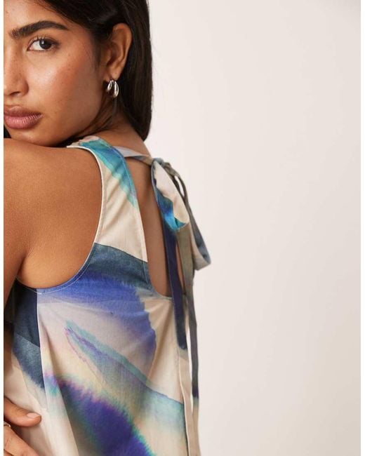 ASOS Mini Jurk Van Voile Met Halternek En Verlaagde Taille in het Blue
