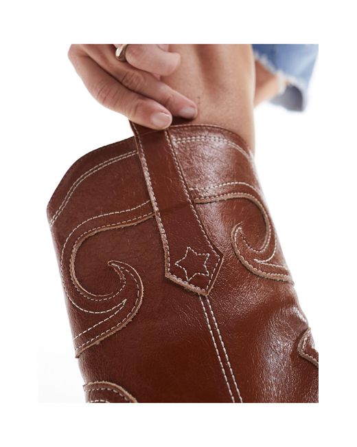 Folklore - stivaletti alla caviglia stile western color cuoio di Public Desire in Brown