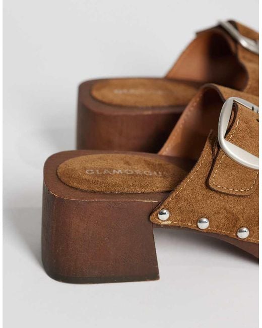 Glamorous Green Clogs