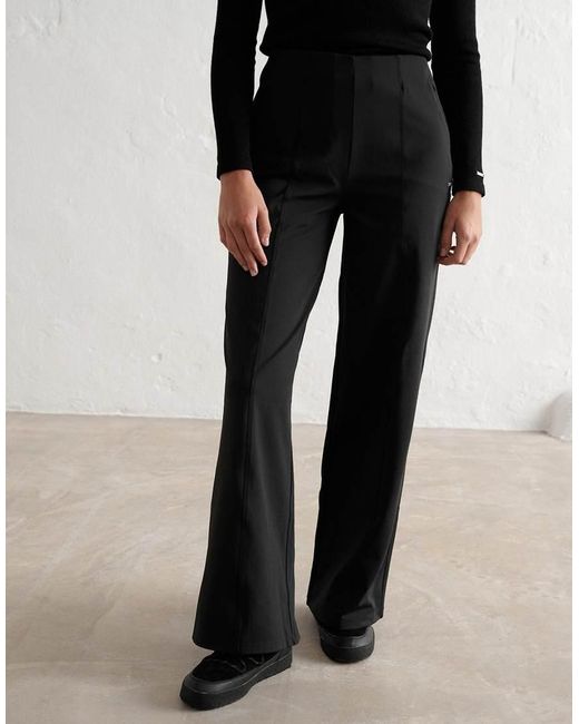 Aim'n Black Warming Pintuck Pants