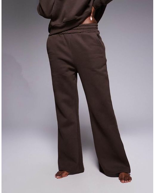 SIMMI Brown Colby Essentials Flared Joggers