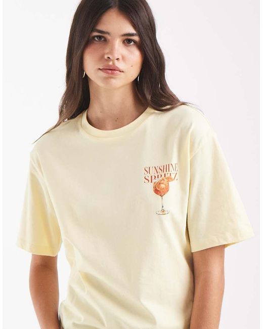 Vero Moda Natural Sunshine Sprtiz Graphic T-shirt