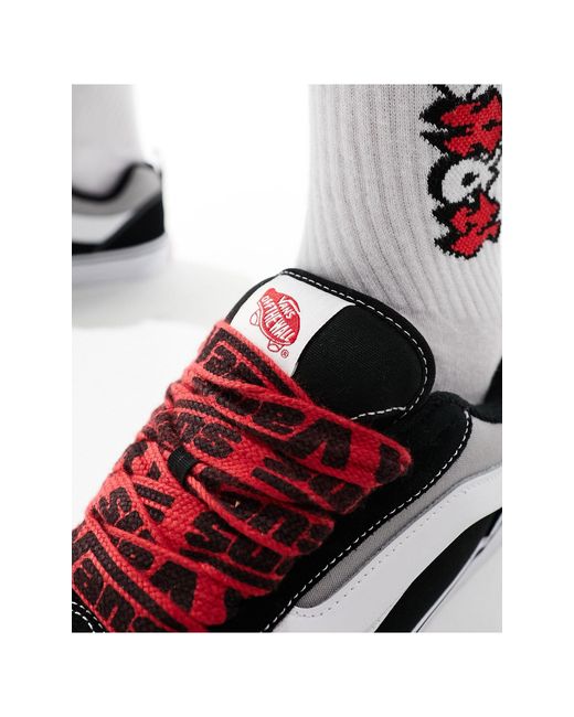 Knu skool - sneakers nere e bianche con lacci rossi di Vans in Black