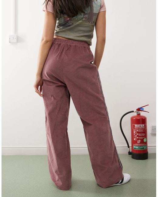 Monki Red – cord-trainingshose