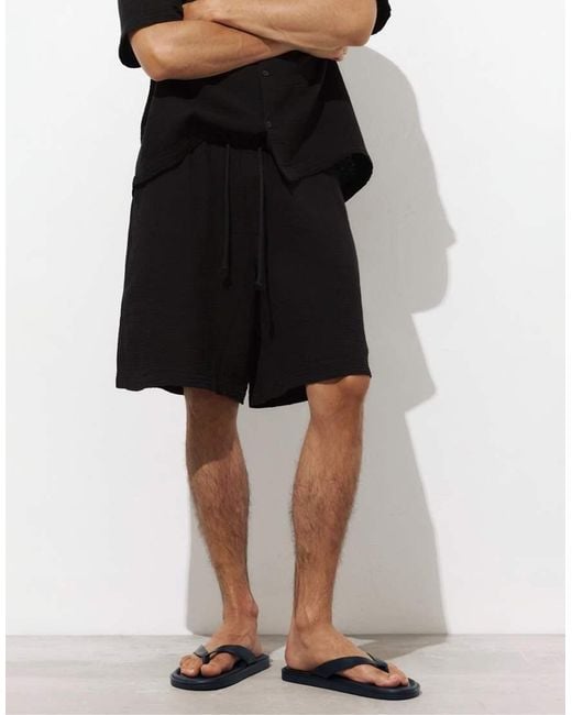 Pull&Bear Black Bermuda Short Sweatpants for men