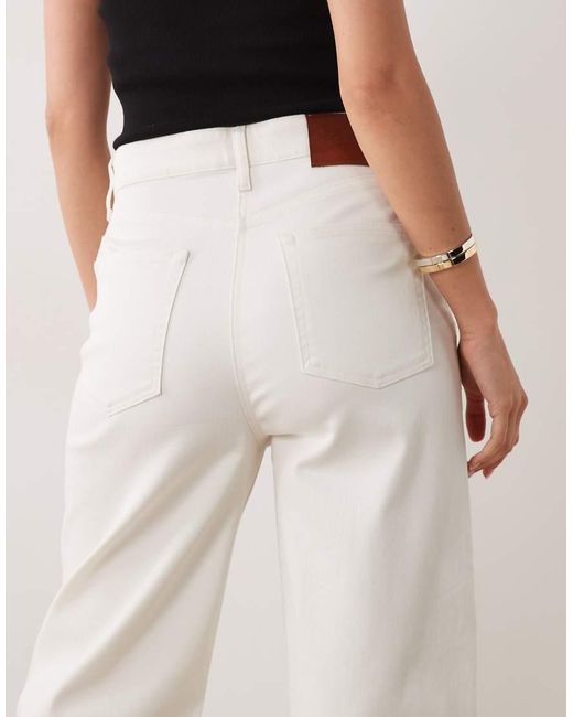 Calvin Klein Multicolor Cropped Barrel Jeans