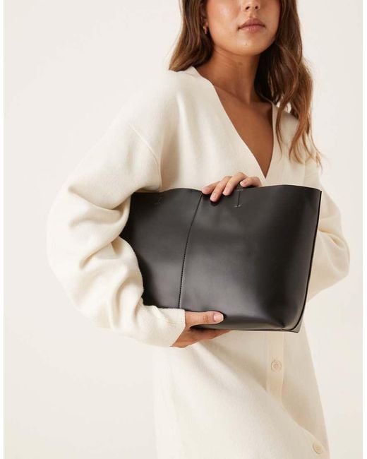 Borsa Da Spalla Rettangolare Nera di Mango in Natural