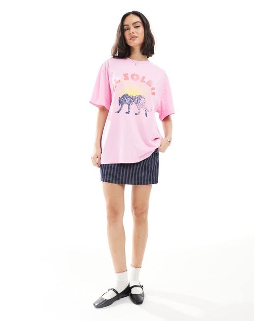 Camiseta Rosa Extragrande Con Estampado Gráfico "El Soleil" De ASOS de color Pink