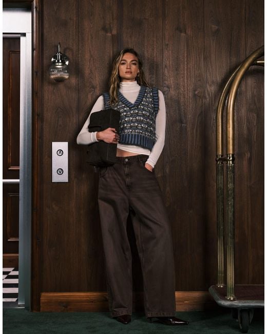 Object Black Stripe Patterned Knitted Vest
