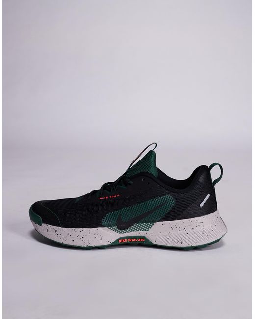 Nike Black Juniper Trail 3 Sneakers for men