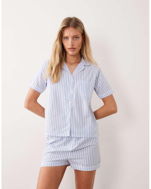 New Look White Stripe Poplin Revere Short Sleeve Shirt And Shorts Pyjama Set