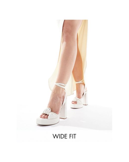 ASOS White Wide fit – nikita – plateau-sandaletten