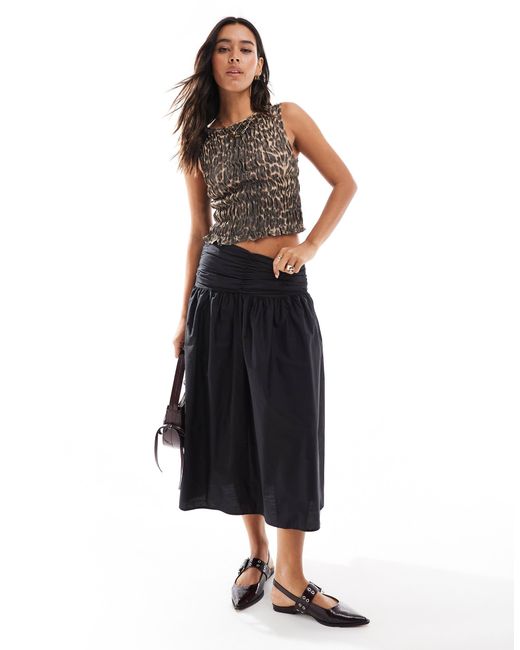 Pull&Bear Black Ruched Poplin Midi Skirt