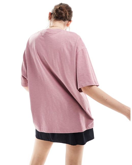 T-shirt oversize fiammata di ASOS in Pink