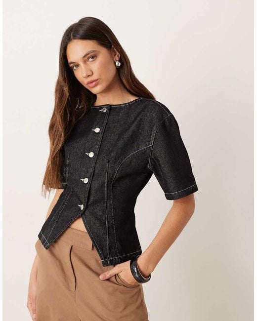 ASOS Getailleerde Denim Top Met Korte Mouwen Zonder Kraagje in het Black