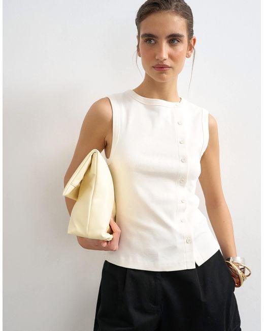 TOPSHOP White Button Through Vest