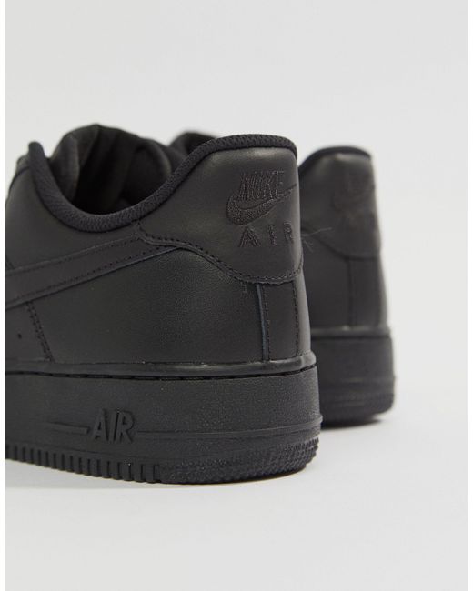 nike black air force 1 07 trainers