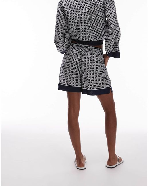 ARKET White Loose Fit Beach Shorts With Pull-On Waist