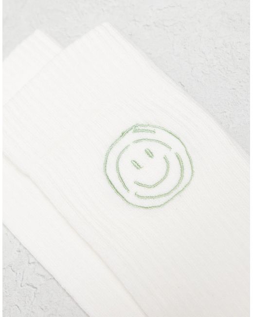 ASOS – 2er-set sportsocken mit stickerei im smiley-design in White für Herren