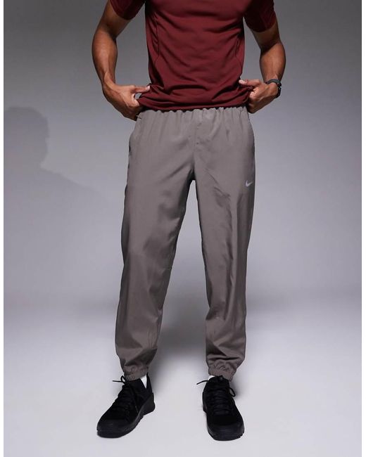 Nike Form in het Gray voor heren