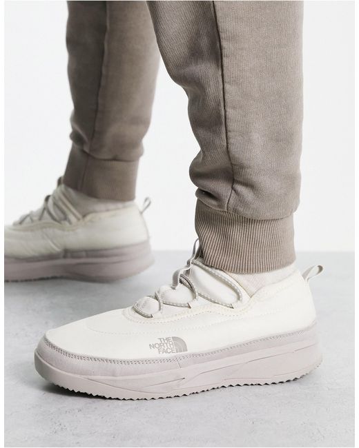 Nse - scarpe con isolamento termico color crema di The North Face in White