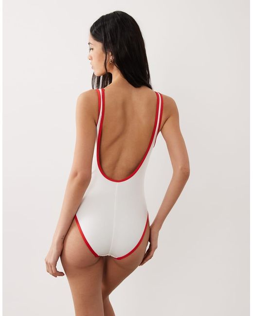 Speedo White Solid Scoop Bound Swimsuit
